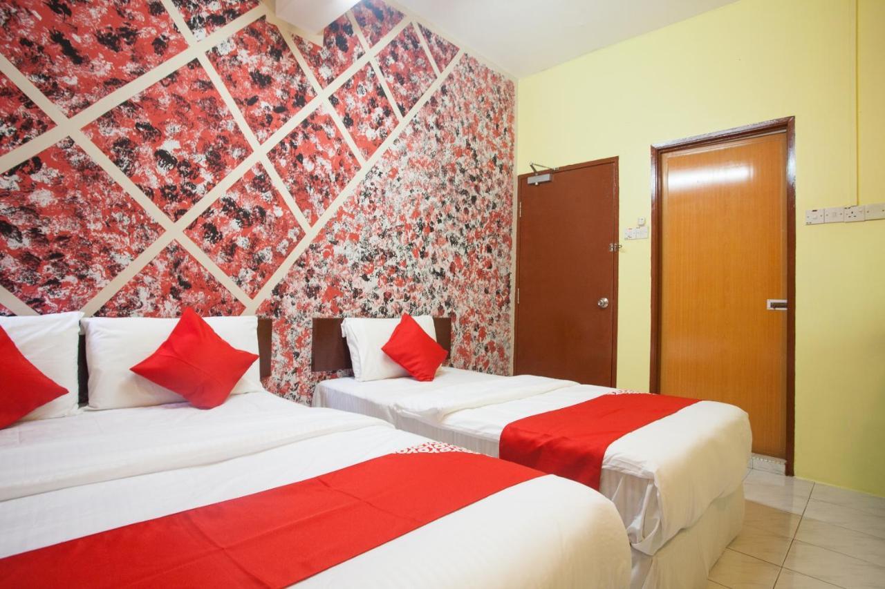 Oyo 796 Jr Hotel Sitiawan Exterior photo